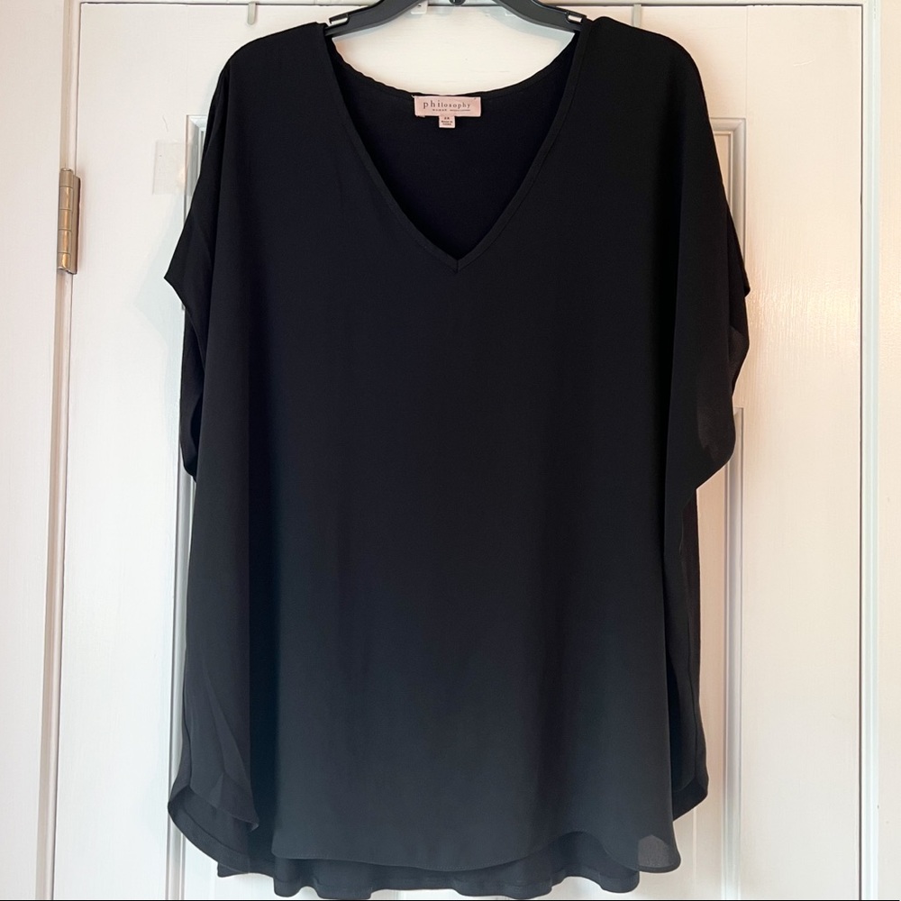 Philosophy 2X Black V-Neck Blouse